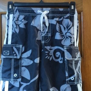 Old Navy black floral swim trunks - size S(6/7)